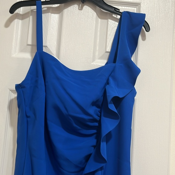 New w/o tag trendy, flirty dress sz 14 by Guess - Picture 2 of 5